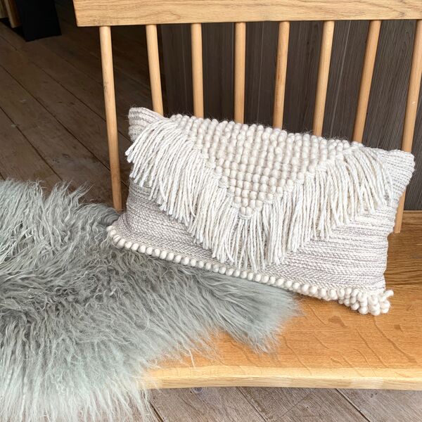 Coussin BOHO laine (photo 1/2)