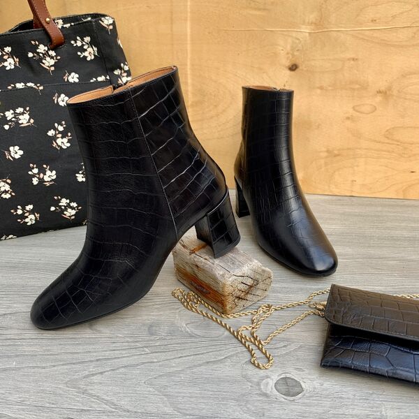 Bottines Petite Mendigote - Claudette Noir (photo 1/6)